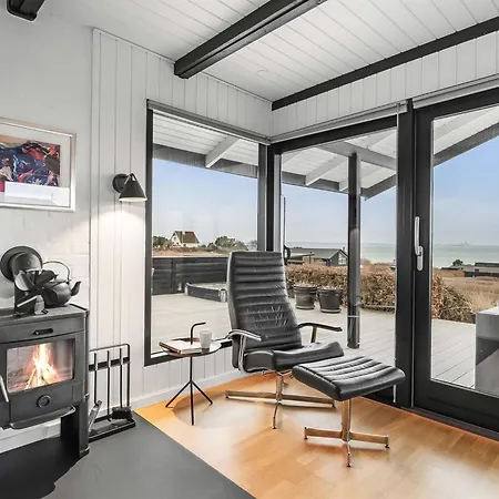 Gertina - 100m From The Sea By Interhome *